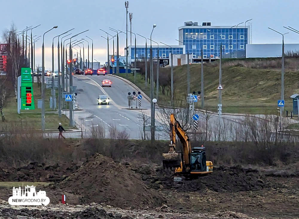 В Гродно строят очередной участок городской магистрали