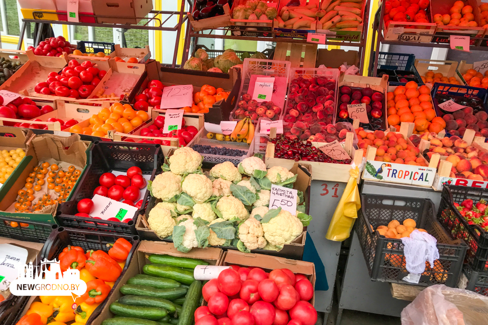 Изучаем цены на фрукты и овощи на рынках Гродно