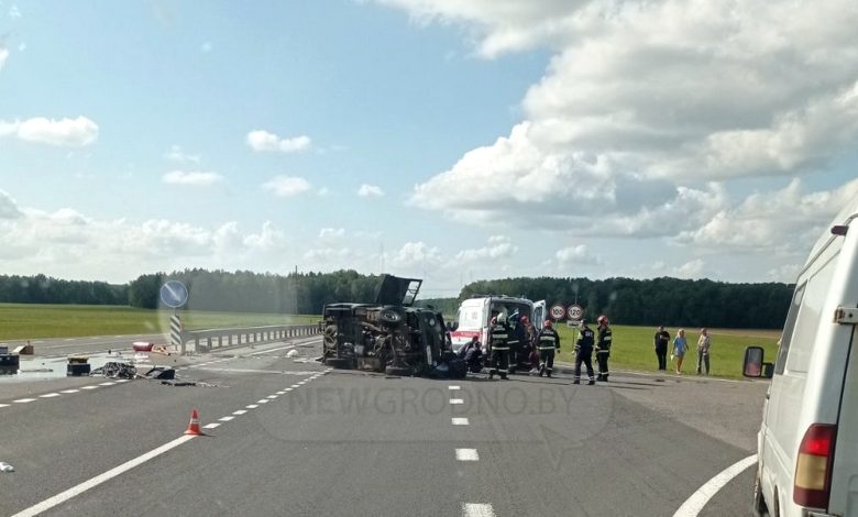 На трассе Минск-Гродно "Мерседес"