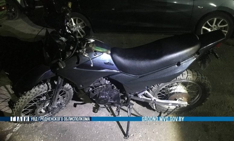 Под Гродно задержали пьяного мотоциклиста-повторника