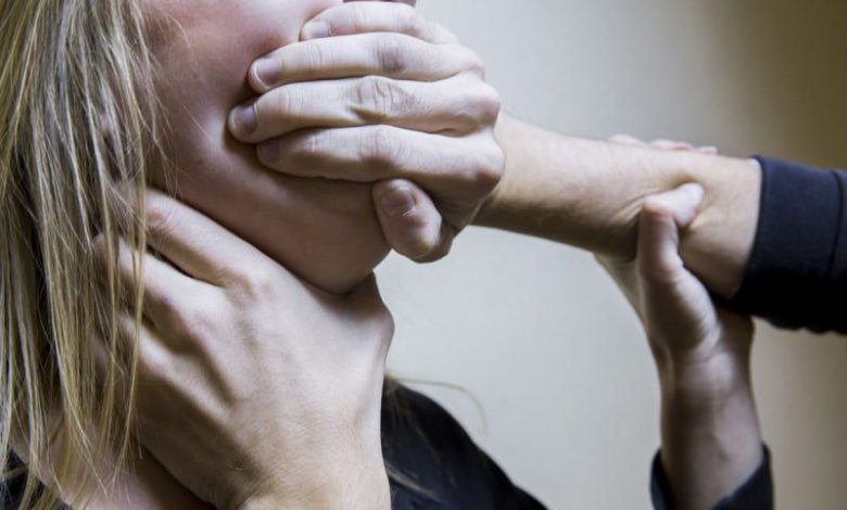 Под Слонимом одноклассник спас девочку от пьяного отца