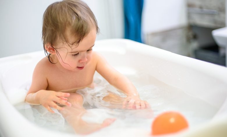 В Беларуси увеличивают пособия на ребенка. Насколько?