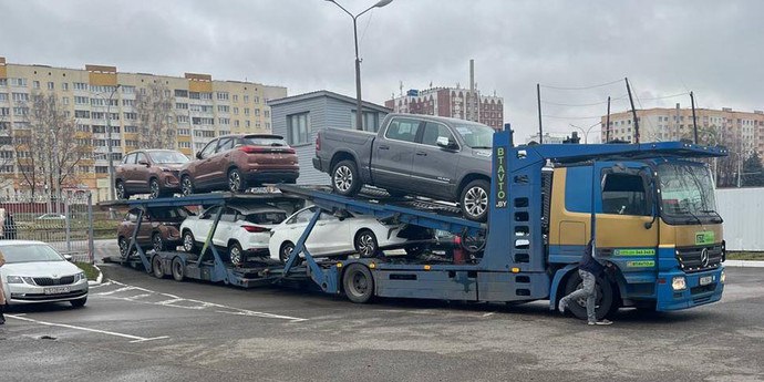 В Беларусь привезли первые автомобили BAIC