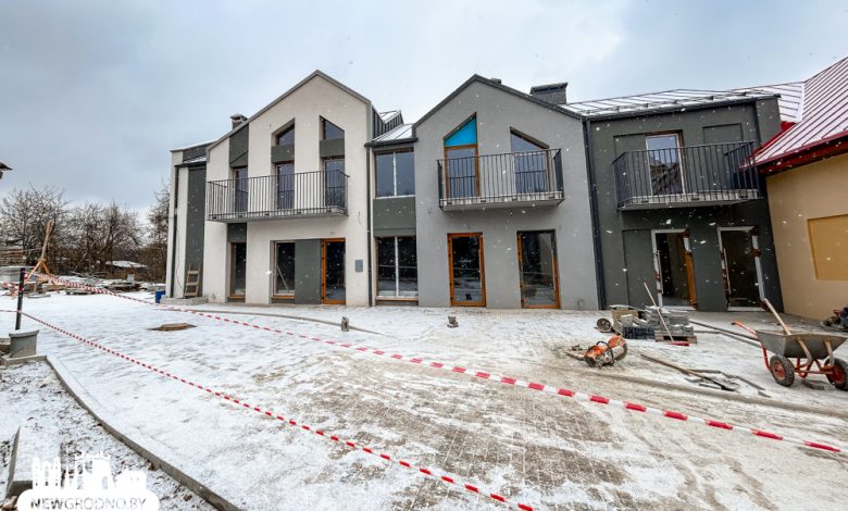 В центре Гродно интересно подошли к реконструкции аварийного дома