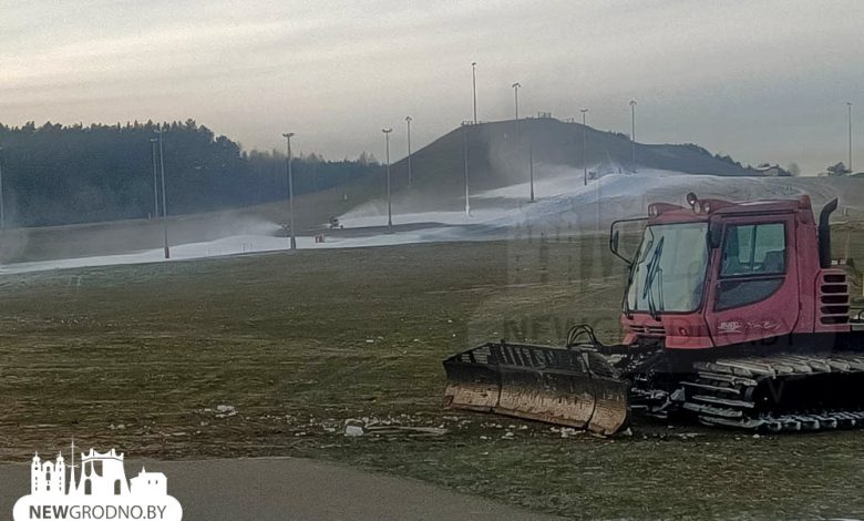 На «Коробчицком Олимпе» работают снежные пушки