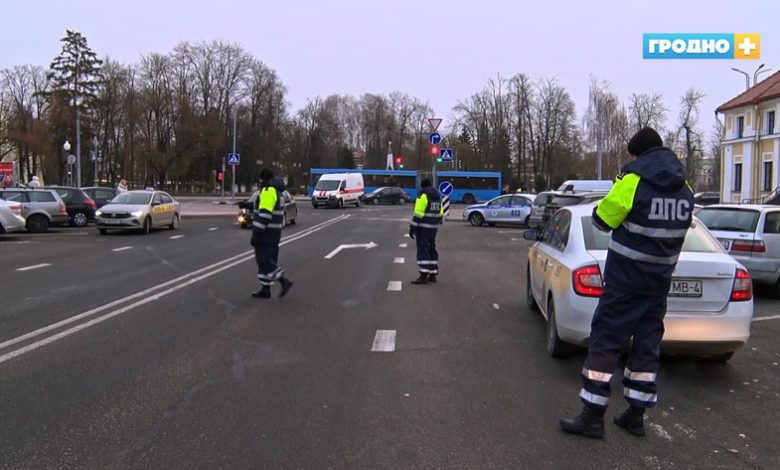 В Гродно проверили, все ли водители переобули машины