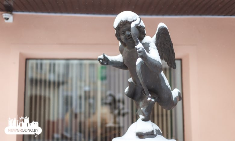 Гродно в воскресенье засыпало снегом