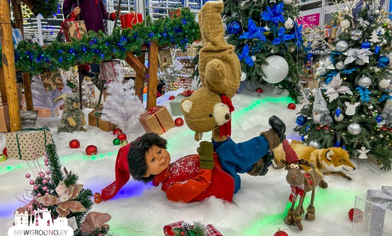 В Гродно заработала новогодняя фотозона-инсталляция