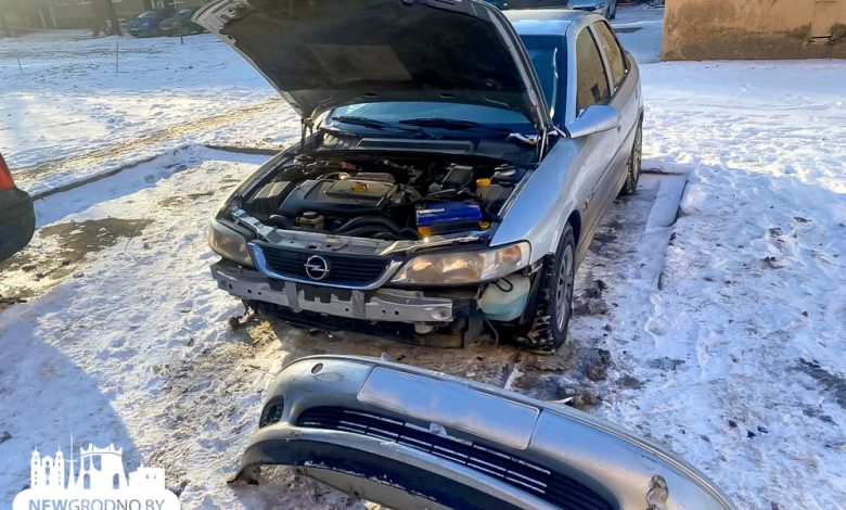 В Гродно ищу очевидцев странной аварии по дворе