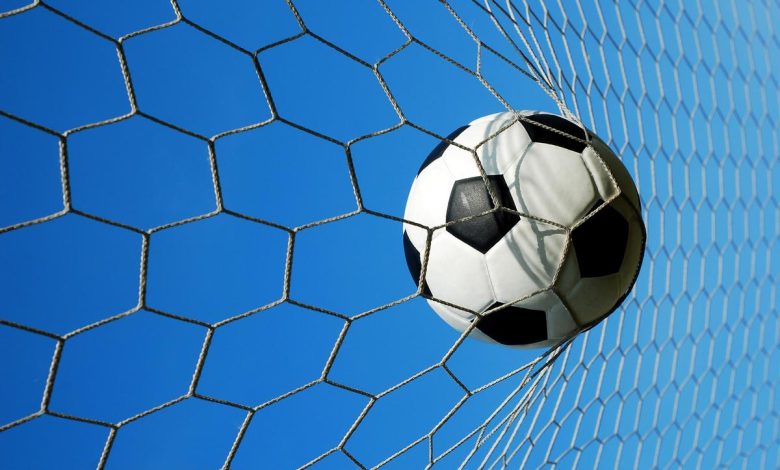 Гродненский "Неман" победил футболистов "Нафтана"