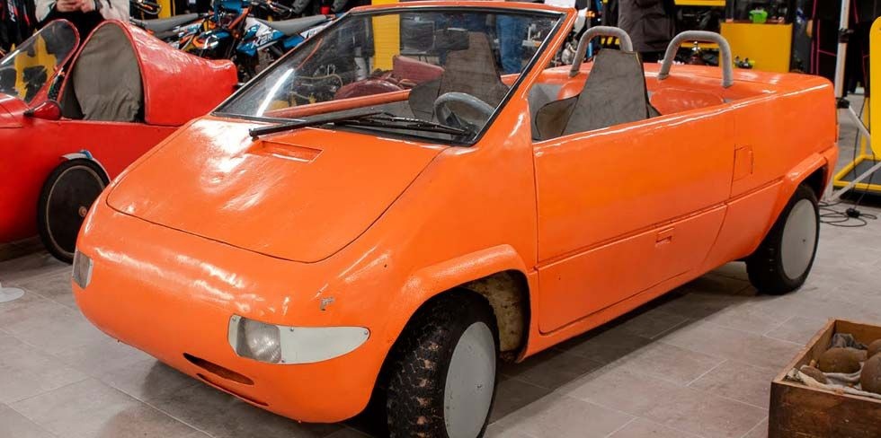 В Минске проходит выставка самодельных автомобилей