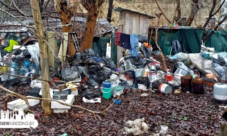 Житель Гродно обратил внимание на очень странный двор в центре города