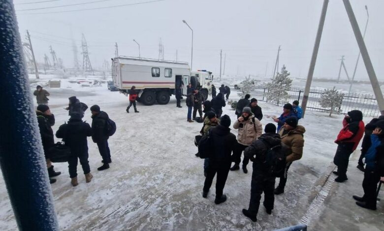 40 белорусских дальнобойщиков спасли