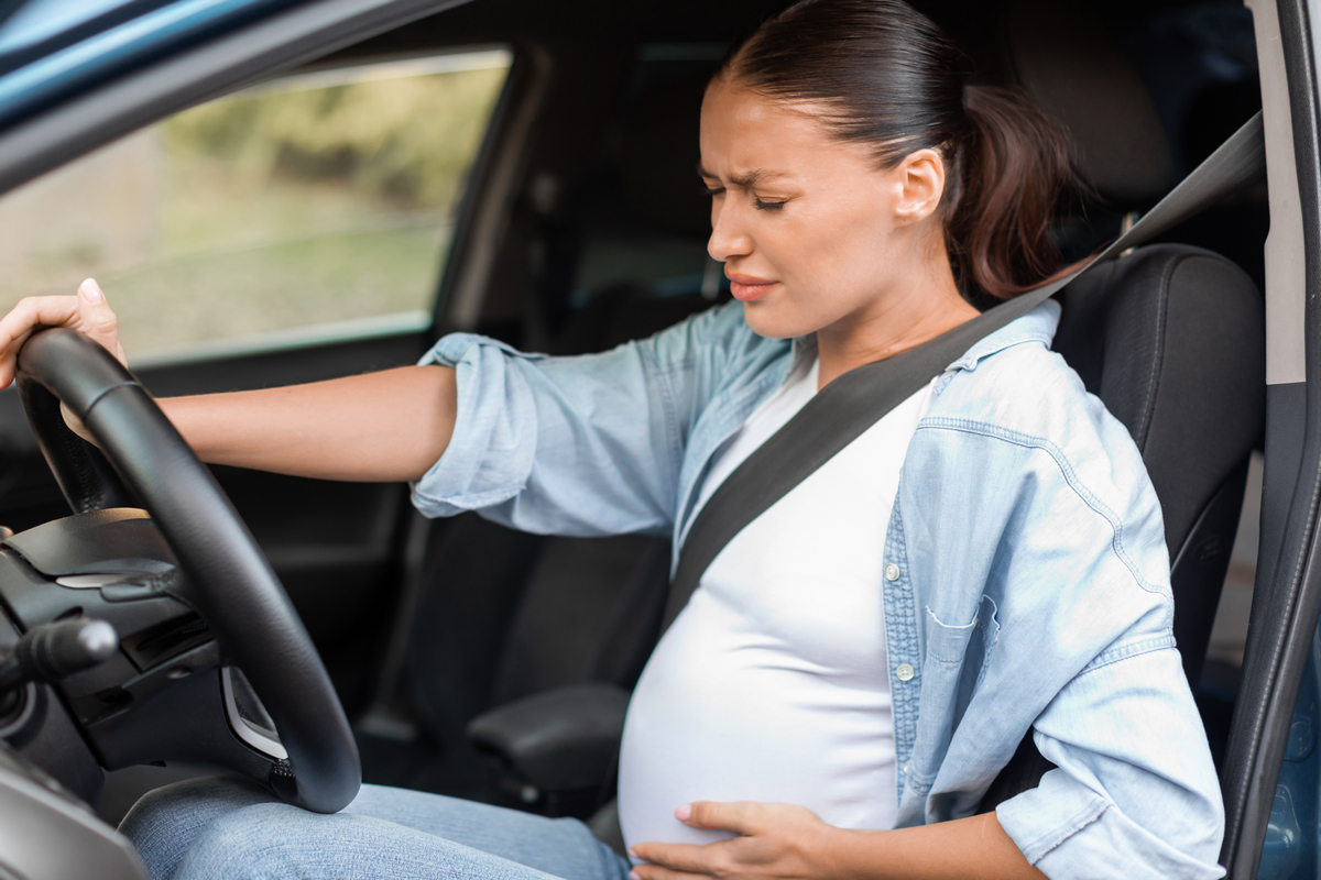 В ГАИ напомнили правила для беременных водителей