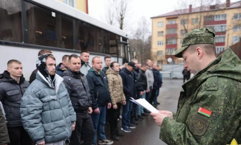В Беларуси в армию призвали 3000 "запасников". Зачем?
