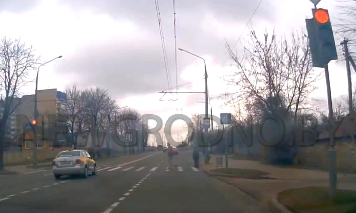 Очень опасная ситуация на дороге в Гродно