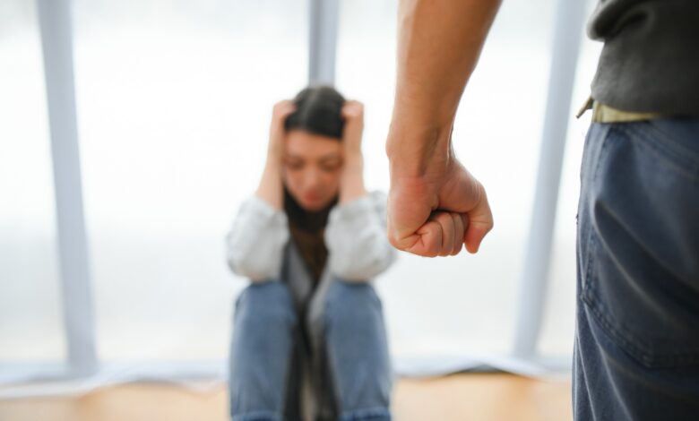 В Лиде мужчину судили за истязание пенсионерки