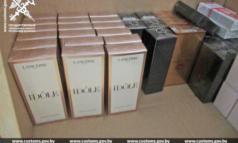 Литовец пытался ввезти в Беларусь духи и посуду