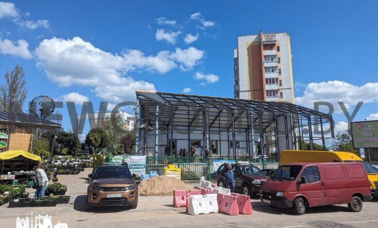 Что строят напротив Скидельского рынка