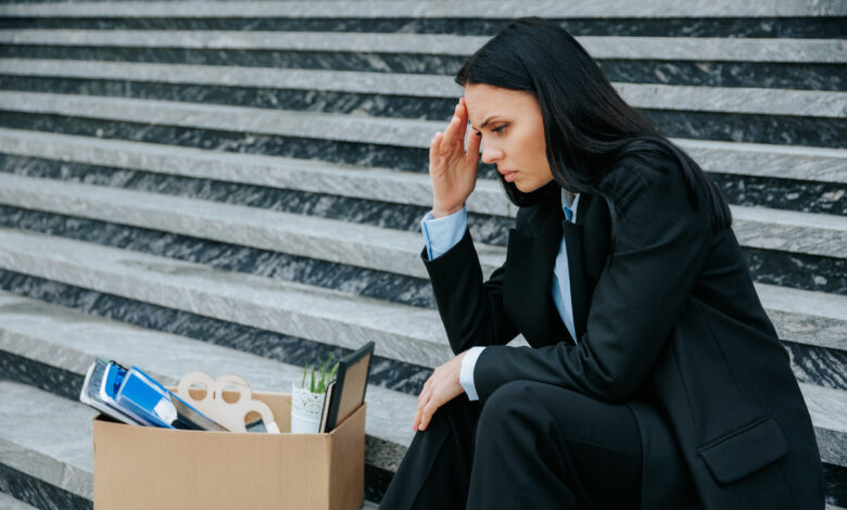 Сократили с работы