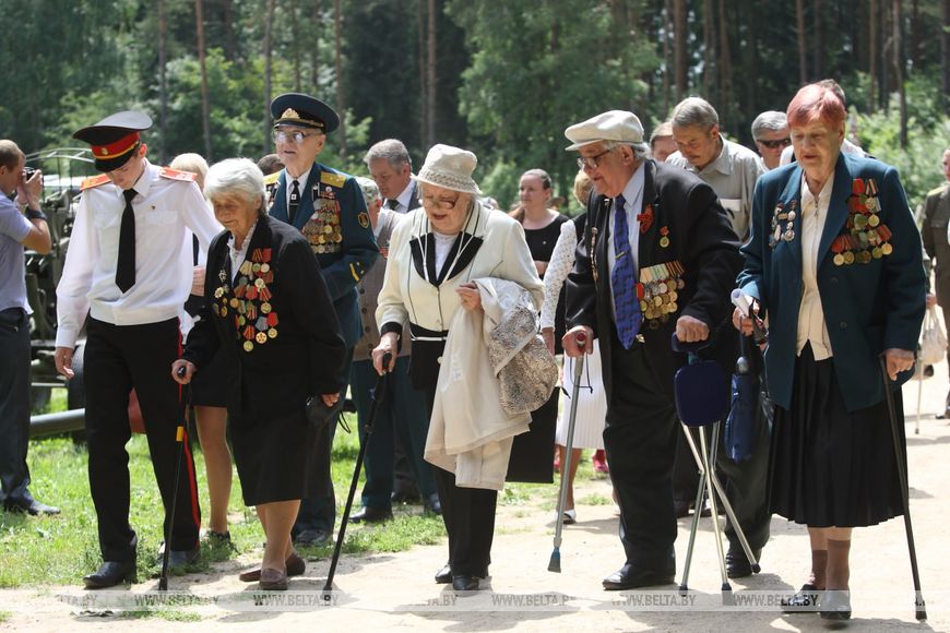 две фронтовые медсестры из Гродно