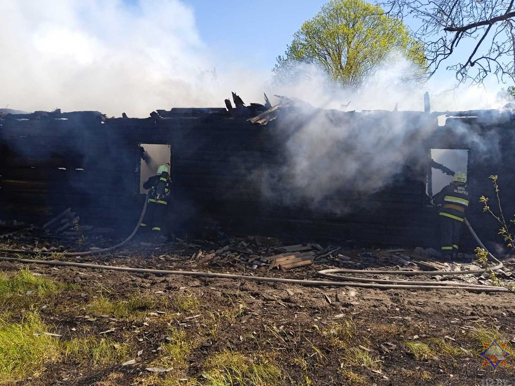 Под Дятлово хозяина жилого дома при пожаре спас автономный пожарный  извещатель