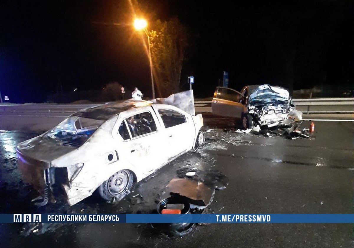 Под Минском в ДТП погибли два человека