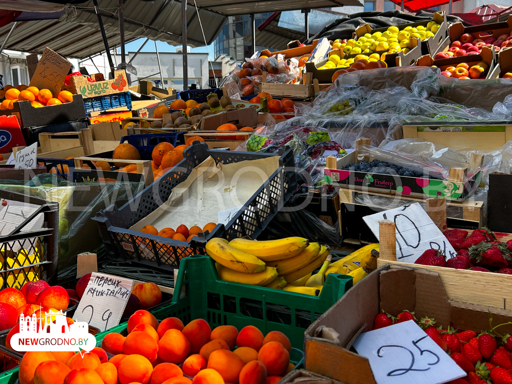 Какие фрукты и овощи продают