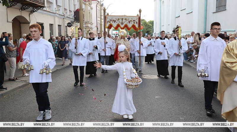 В Гродно прошел крестный