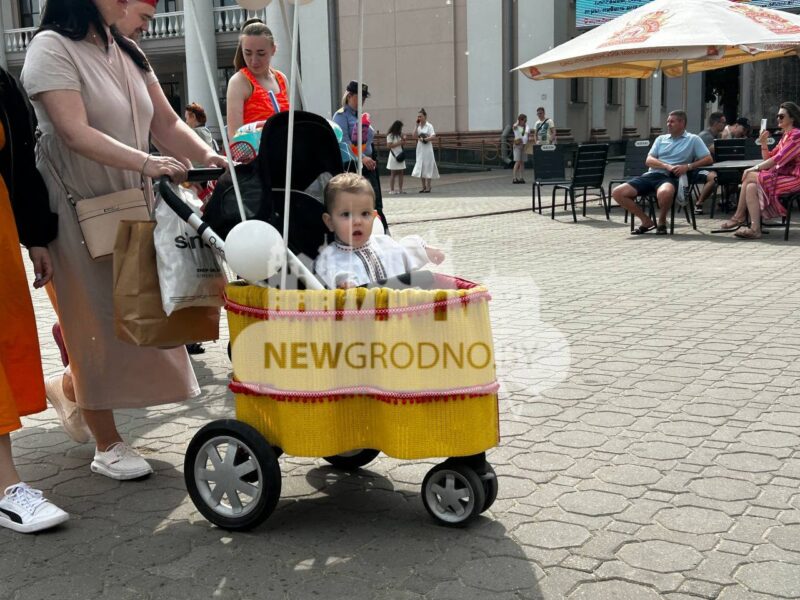 По улицам Гродно прошел