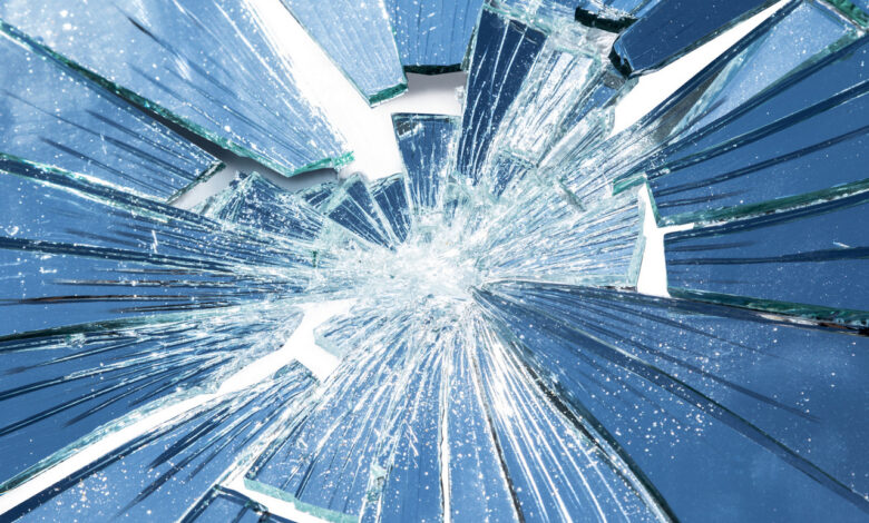 В Гродно в магазине на годовалого ребенка упало зеркало