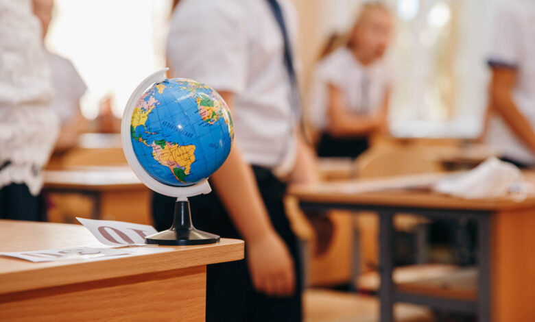 Стала известна тема первого урока в школах