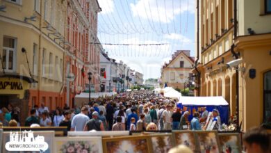 как представители