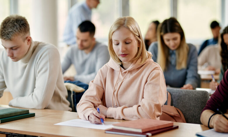 Справка, а не аттестат