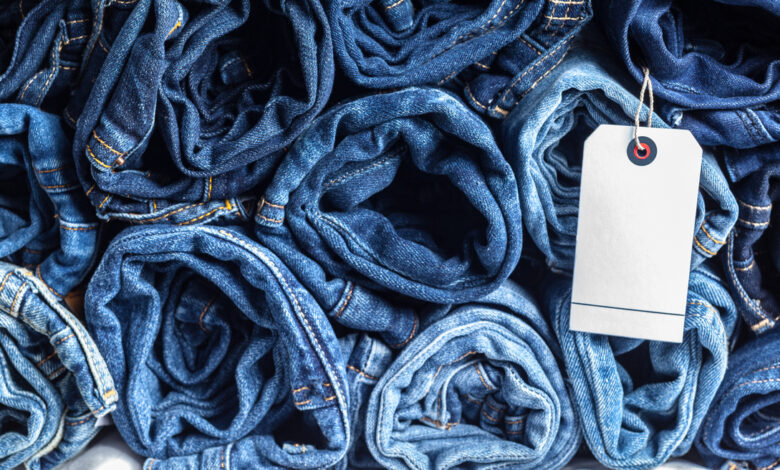 В Гродненской области продавались опасные джинсы