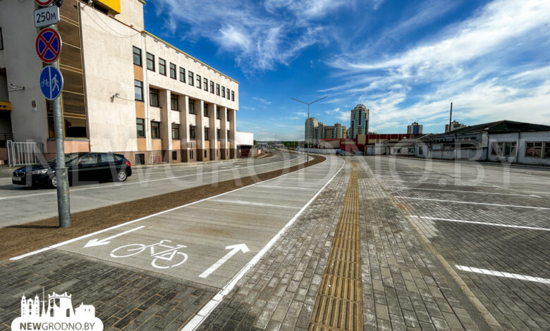 Выехать из нового района на улице