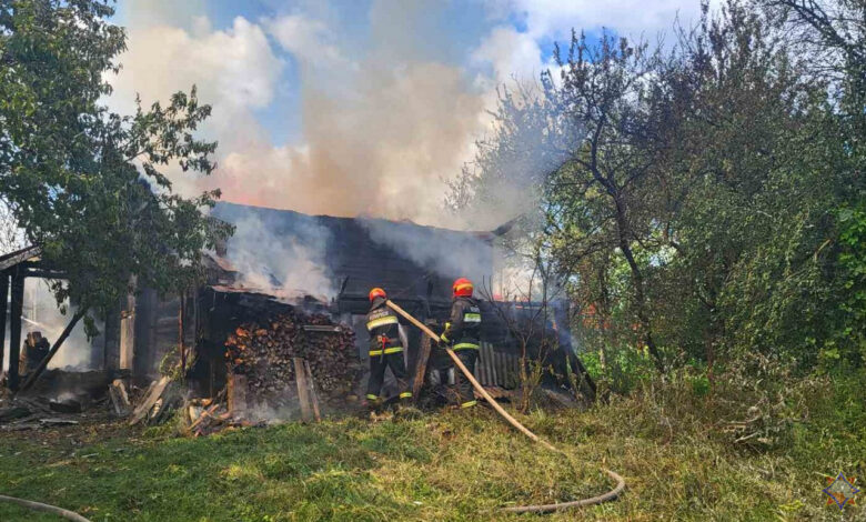 Под Лидой бабушка хотела приготовить поесть, но в итоге сожгла дом. Что случилось?