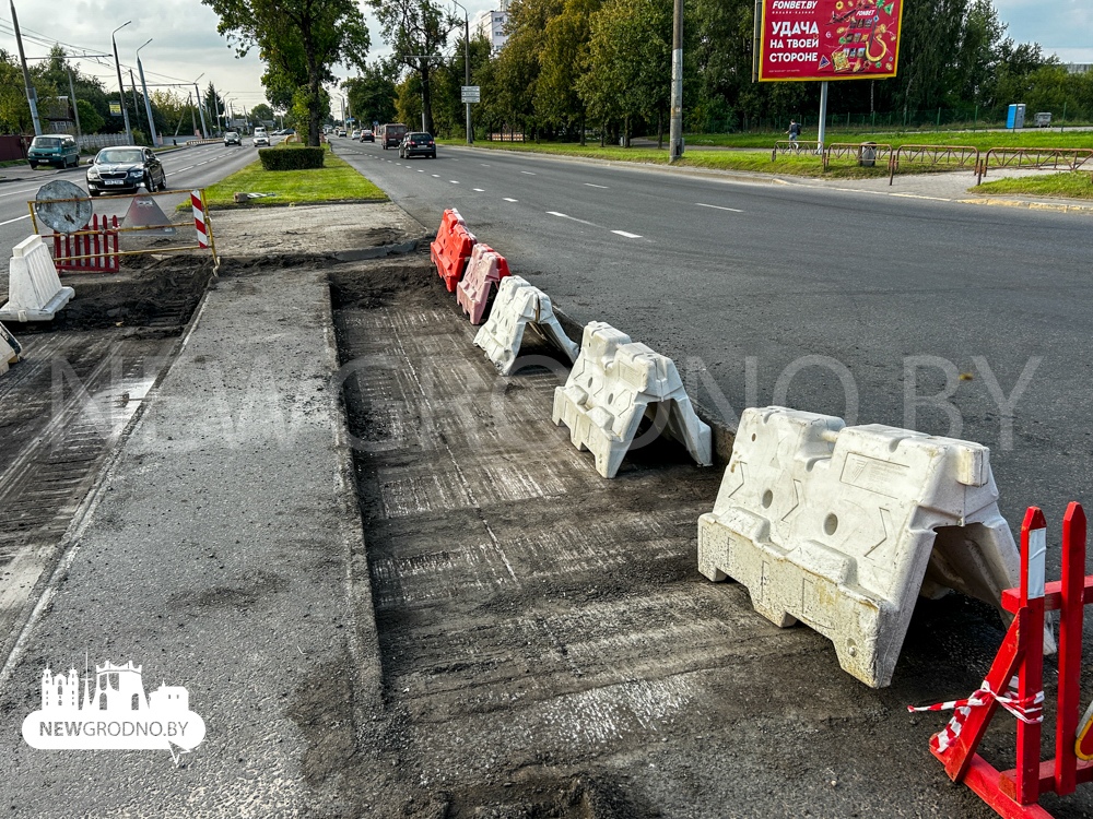 Решили проблему левого поворота