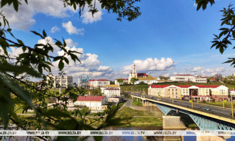 Лукашенко поздравил жителей Гродненской области с 80-летием