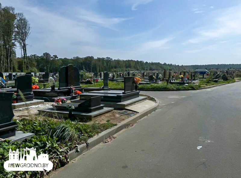 белоруска‑сторож кладбища пригласила