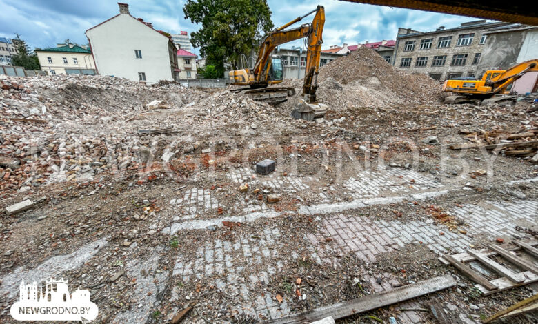 В центре Гродно снесли концертный