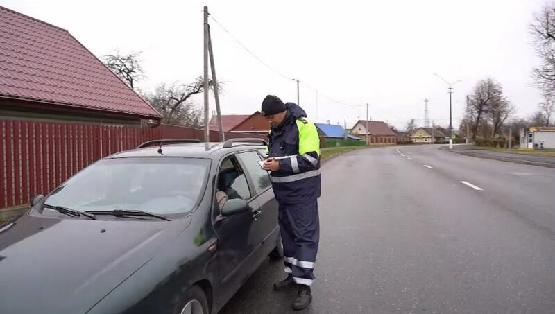 В Мостах ГАИ