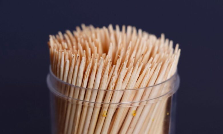 В Гродно годовалый малыш проглотил зубочистку