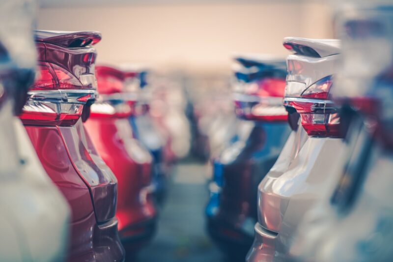 Данные о продажах новых автомобилей