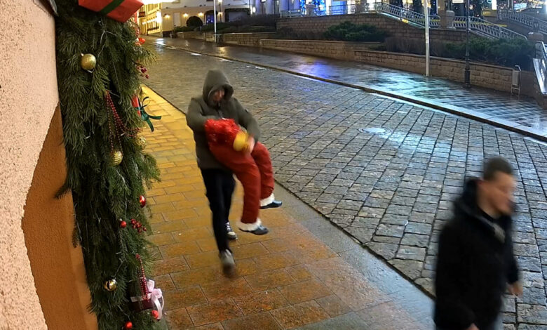 В Гродно задержали похитителя Деда Мороза