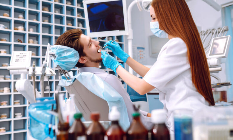 Больше не страшно: стоматолог