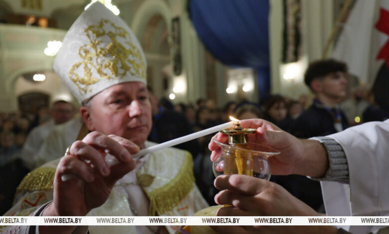 Вифлеемский огонь доставили в Гродно и Минск