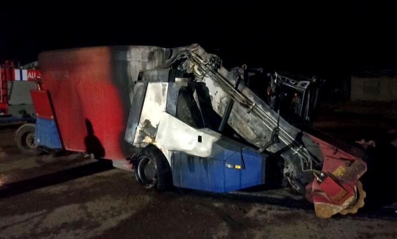 Горели дома и техника, есть погибший.