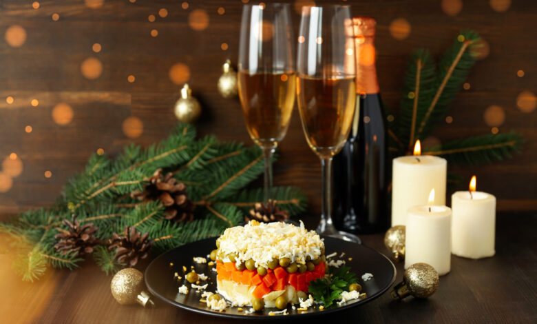 Индекс оливье: рассчитали стоимость самого экономичного новогоднего стола.