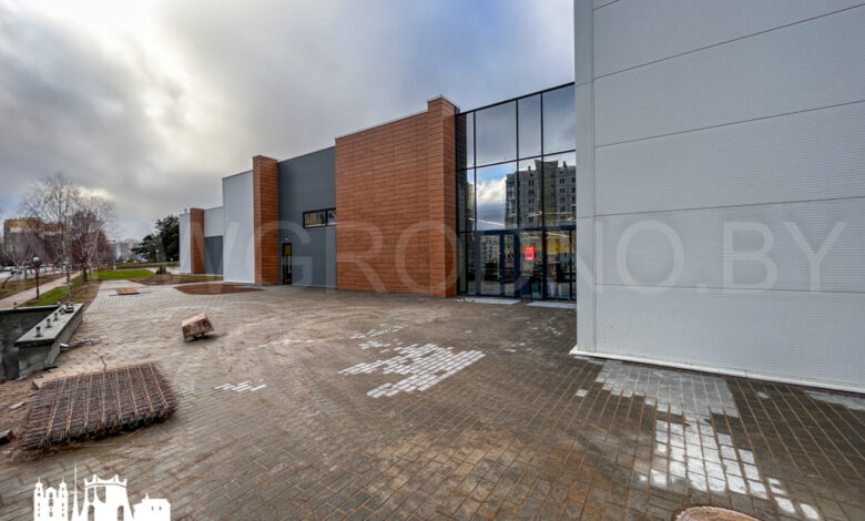 На Вишневце готовится к открытию новый ТЦ